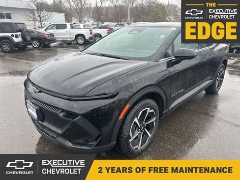 New 2026 Chevrolet Equinox EV LT AWD/4WD image 1