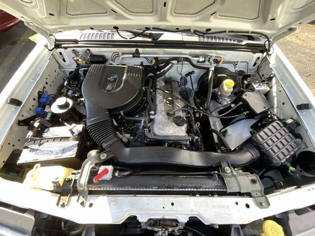 Used 1998 Nissan Frontier XE AWD/4WD image 21