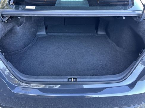 Used 2025 Toyota Camry SE image 25