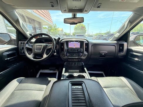 Used 2016 GMC Sierra 2500 SLT w/ Duramax Plus Package image 32