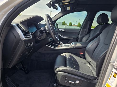 Used 2020 BMW X5 xDrive40i w/ Premium Package AWD/4WD image 43