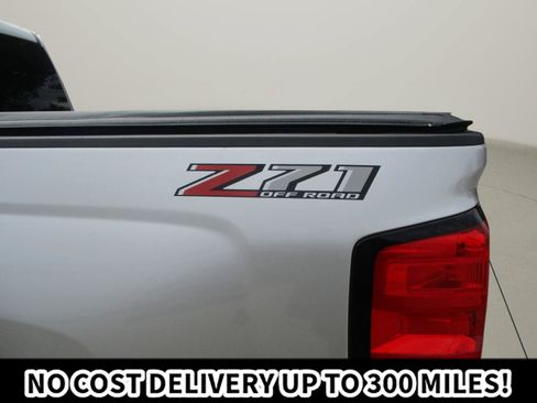 Used 2018 Chevrolet Silverado 1500 LT w/ All Star Edition AWD/4WD image 37