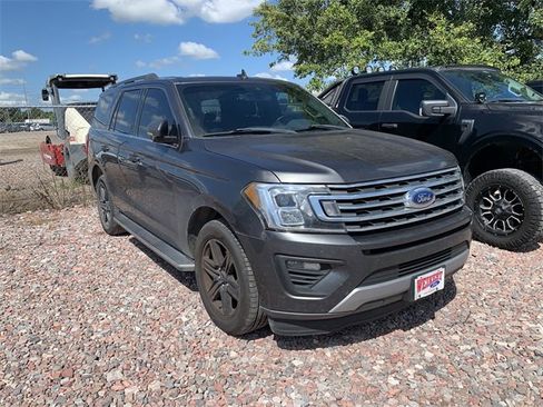Used 2020 Ford Expedition XLT w/ Equipment Group 202A image 2