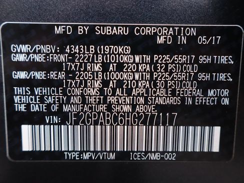Used 2017 Subaru Crosstrek 2.0i Premium AWD/4WD image 46