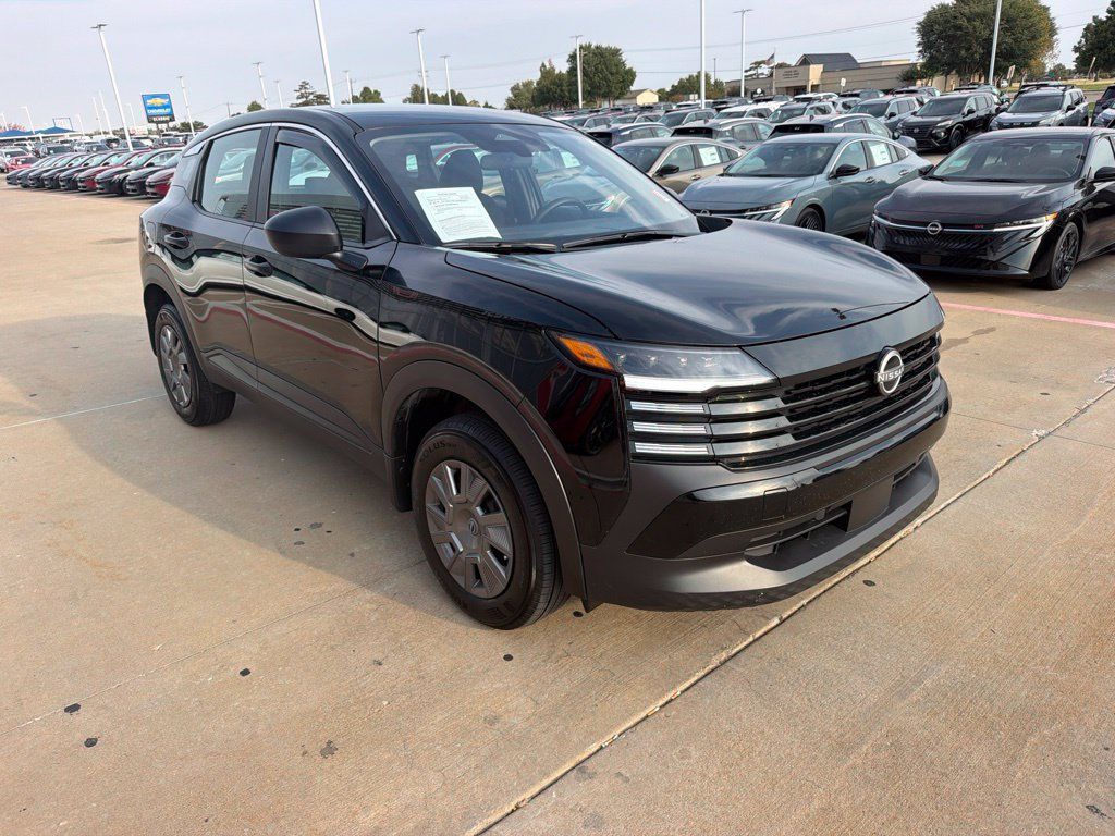 Used 2026 Nissan Kicks S FWD image 7