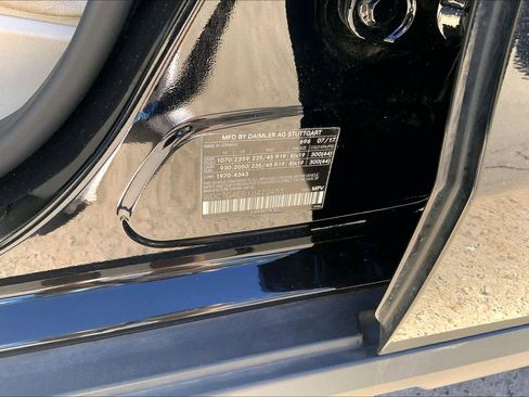 Used 2018 Mercedes-Benz GLA 250 image 34