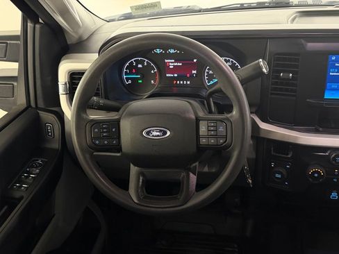 Used 2025 Ford F350 XL w/ 360-Degree Camera Package image 15
