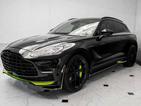 Used 2024 Aston Martin DBX 707 image 40