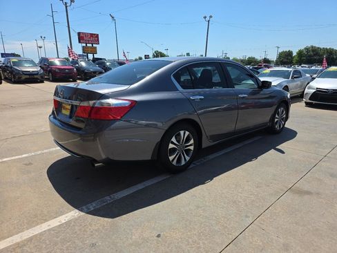 Used 2013 Honda Accord LX image 5