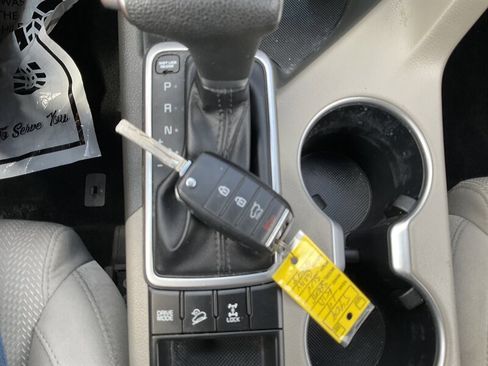 Used 2019 Kia Sportage LX image 22