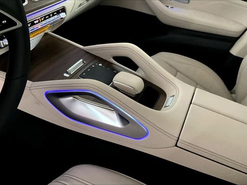 New 2026 Mercedes-Benz GLE 450 4MATIC image 11