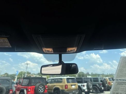 Used 2019 Ford Explorer Limited w/ Class III Trailer Tow Package FWD image 24