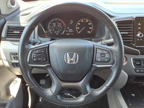 Certified 2024 Honda Ridgeline RTL image 23