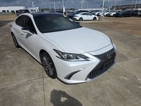 Used 2020 Lexus ES 350 w/ Premium Package FWD image 5