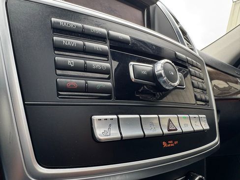 Used 2016 Mercedes-Benz GL 450 4MATIC image 21