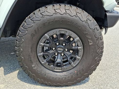 Used 2024 Ford Bronco Raptor AWD/4WD image 8