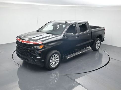 Used 2025 Chevrolet Silverado 1500 Custom AWD/4WD image 37