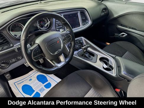 Used 2021 Dodge Challenger R/T Scat Pack RWD image 11