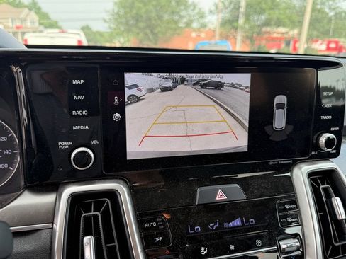 Used 2022 Kia Sorento S FWD image 20