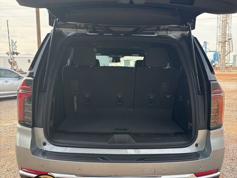 New 2026 Chevrolet Tahoe LS w/ LS Custom Edition AWD/4WD image 12
