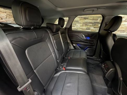 Used 2021 Lincoln Corsair AWD image 34