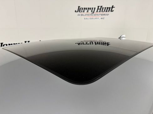 Used 2023 Chrysler 300 S RWD image 38