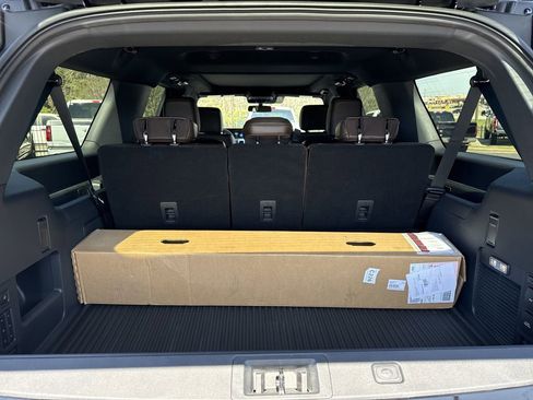 Used 2025 Ford Expedition Max King Ranch image 18
