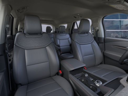 New 2026 Ford Explorer Active w/ Active Comfort Package RWD image 12