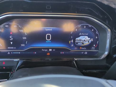 Used 2025 Chevrolet Silverado 1500 LT image 20