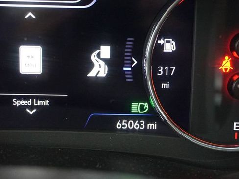 Used 2024 Chevrolet Malibu LT FWD image 21