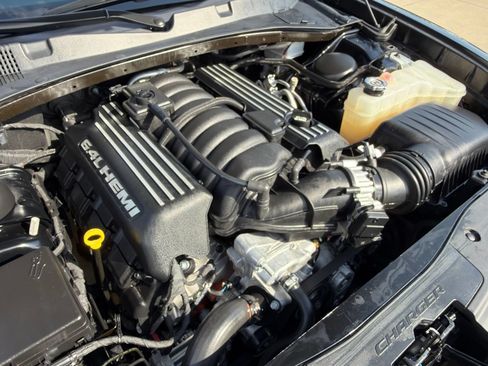 Used 2023 Dodge Charger Scat Pack RWD image 12
