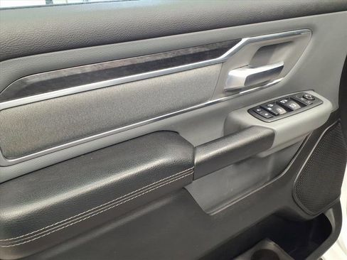 Used 2019 RAM 1500 Big Horn image 8