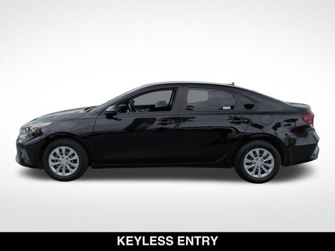 Used 2024 Kia Forte LX FWD image 5