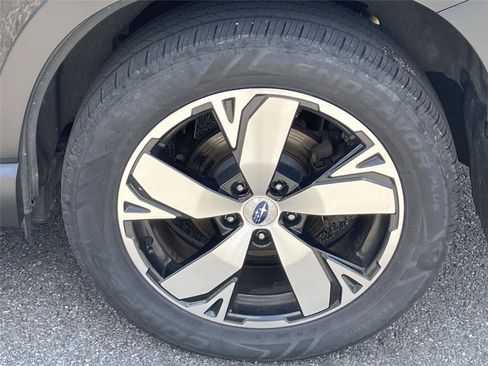 Used 2019 Subaru Forester Touring AWD/4WD image 11