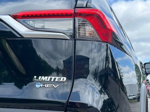 Used 2025 Toyota RAV4 Limited w/ Advanced Technology Package AWD/4WD image 12