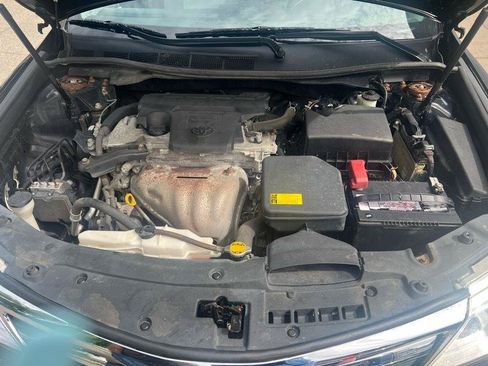 Used 2012 Toyota Camry LE FWD image 17