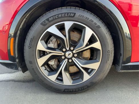 Used 2022 Ford Mustang Mach-E Premium image 25