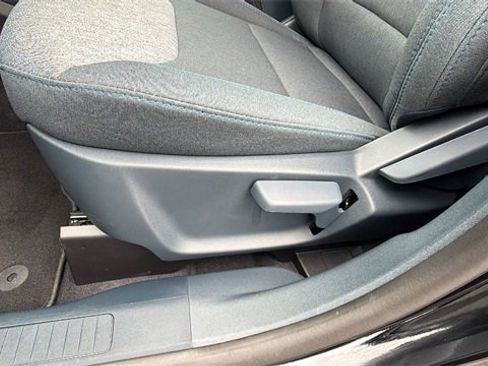 New 2025 Ford Maverick XLT image 21