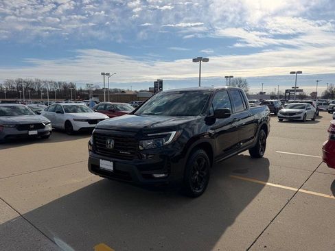 Certified 2023 Honda Ridgeline Black Edition image 7