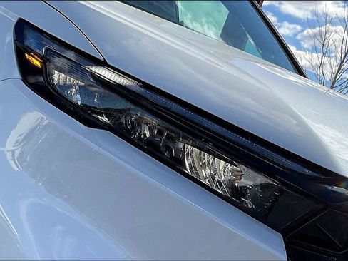 Used 2024 Honda CR-V Sport-L image 32