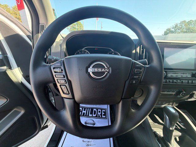 Used 2025 Nissan Frontier S RWD image 17