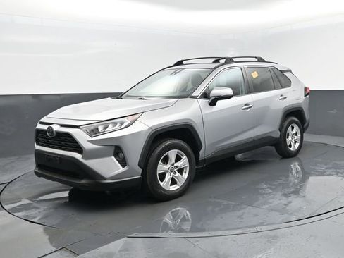 Used 2019 Toyota RAV4 XLE w/ All Weather Liner Package AWD/4WD image 1