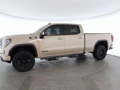 Used 2022 GMC Sierra 1500 AT4 w/ Technology Package