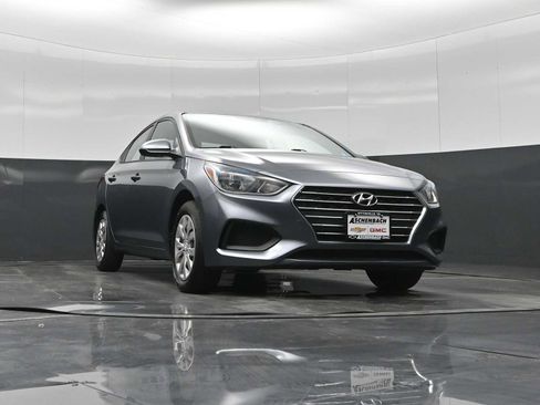 Used 2019 Hyundai Accent SE image 19