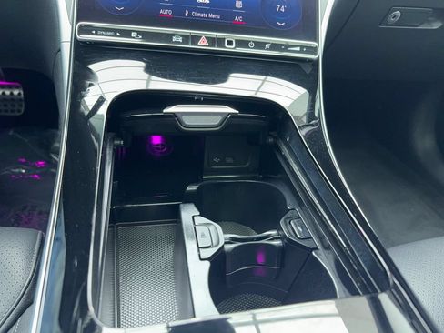 Used 2022 Mercedes-Benz C 300 Sedan image 31