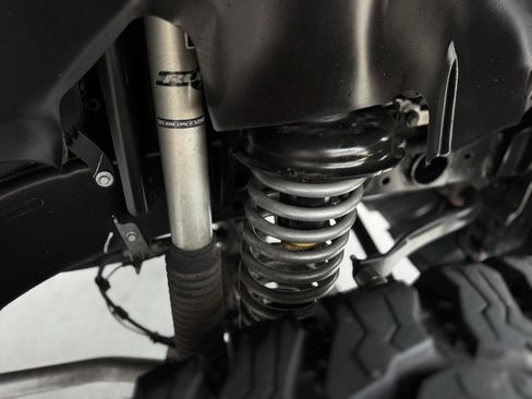 Used 2020 Jeep Wrangler Unlimited Sport S image 29