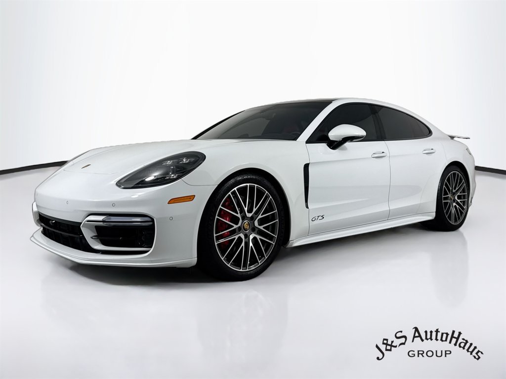 Used 2023 Porsche Panamera GTS AWD/4WD image 3