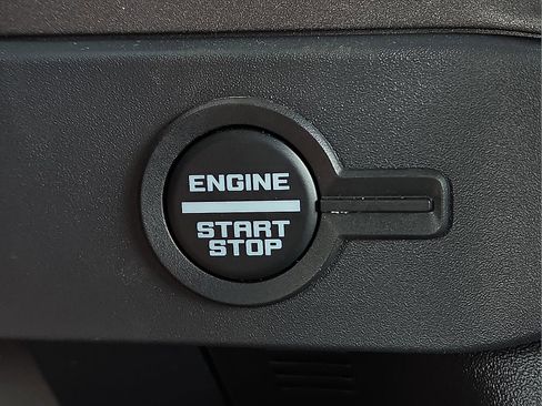 New 2026 Ford Bronco 2-Door w/ Sasquatch Package AWD/4WD image 18
