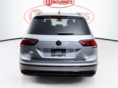 Used 2023 Volkswagen Tiguan SE R-Line FWD image 10
