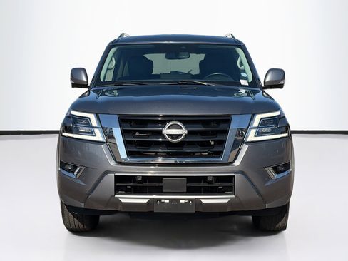 Used 2023 Nissan Armada SL w/ Captain's Chairs Package image 8